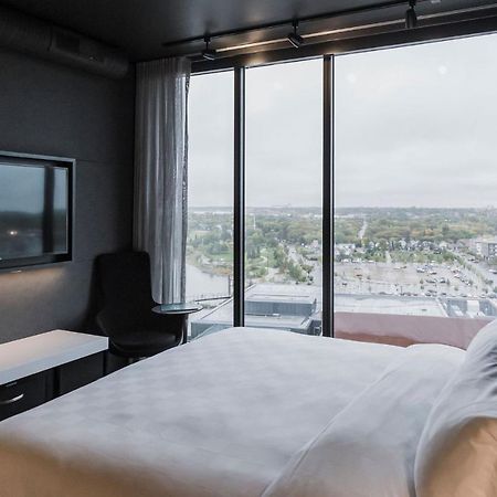 Alt Hotel Saskatoon Kültér fotó
